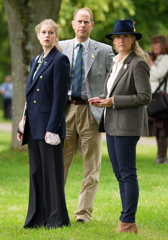 Le prince Edward, comte de Wessex, son épouse la comtesse Sophie de Wessex et leur fille Lady Louise Windsor lors du Royal Windsor Horse Show à Windsor le 3 juillet 2021.
