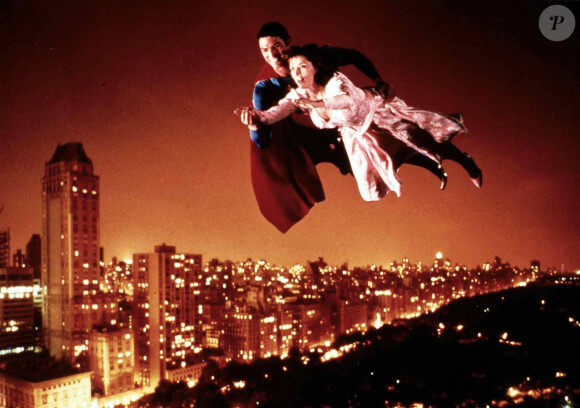 Archives - Christopher Reeve et Margot Kidder dans le film "Superman", de Richard Donner. Le 1er juin 1978. © Int'l Film P./ZUMA Press)