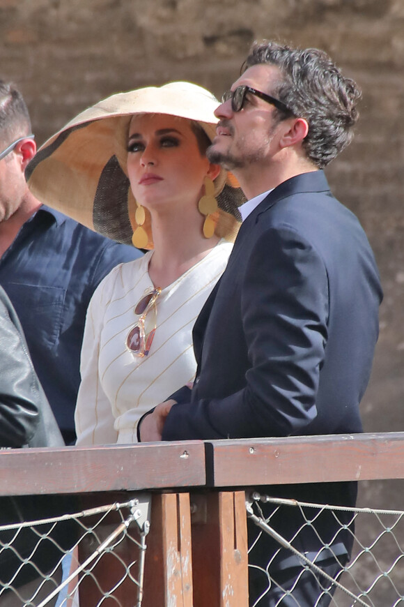 Exclusif - Orlondo Bloom et Katy Perry visitent le Colisée à Rome le 28 avril 2018.