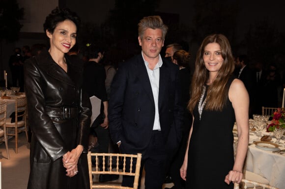 Farida Khelfa, Benjamin Biolay et Chiara Mastrioanni assistent à la soirée de lancement des nouveaux parfums Louis Vuitton à la Fondation Louis Vuitton. Paris, le 5 juillet 2021.