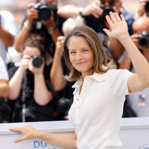 Jodie Foster (Palme d'Or d'Honneur du 74ème festival du film de Cannes) - Photocall avec Jodie Foster, Palme d'Or d'Honneur lors du 74ème Festival International du film de Cannes, France, le 6 juillet 2021. © Jacovides / Moreau / Bestimage