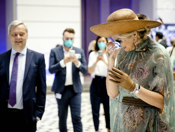 La reine Maxima des Pays-Bas assiste à un événement sur la photonique à l'université technique de Berlin, le 7 juillet 2021.