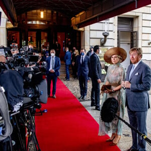 Le roi Willem-Alexander et la reine Maxima des Pays-Bas font une déclaration suite à la blessure par balles du journaliste néerlandais Peter R. de Vries lors de leur visite d'Etat de trois jours en Allemagne, le 7 juillet 2021.