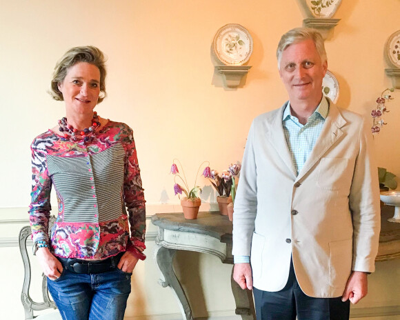 Le roi Philippe de Belgique et sa demi-soeur la princesse Delphine se sont rencontrés pour la première fois au Château de Laeken, à Bruxelles.