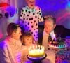 Jacques et Gabriella de Monaco fêtent leurs 6 ans avec leur père le prince Albert et leur mère la princesse Charlene, le 6 décembre 2020.