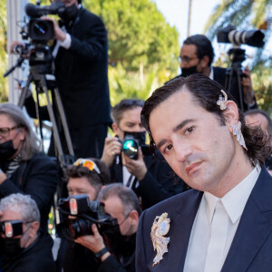 Nicolas Maury - Montée des marches du film "Benedetta" lors du 74ème Festival International du Film de Cannes. Le 9 juillet 2021 © Borde-Jacovides-Moreau / Bestimage 