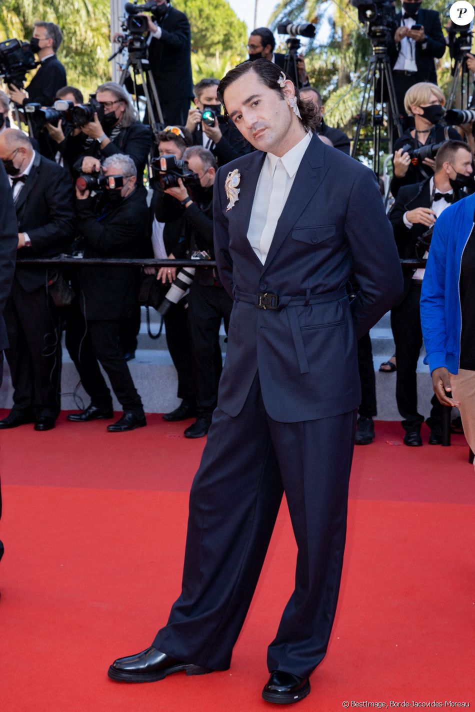 Nicolas Maury - Montée des marches du film "Benedetta" lors du 74ème Festival International du Film de Cannes. Le 9 juillet 2021 © Borde-Jacovides-Moreau / Bestimage