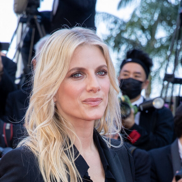 Mélanie Laurent en Céline - Montée des marches du film "Benedetta" lors du 74ème Festival International du Film de Cannes. Le 9 juillet 2021 © Borde-Jacovides-Moreau / Bestimage 
