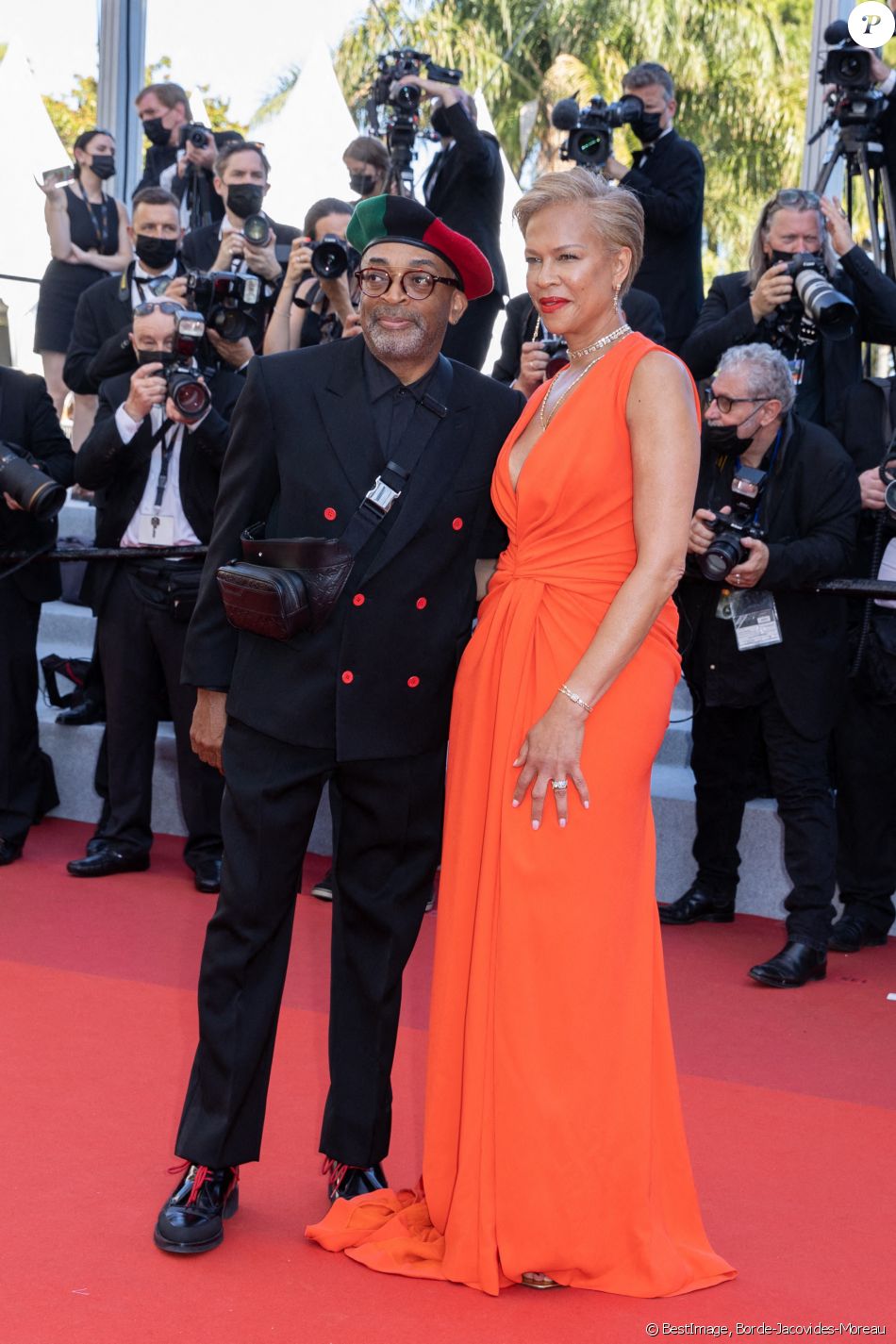 Spike Lee, Président du jury et sa femme Tonya Lewis Lee - Montée des marches du film " Benedetta " lors du 74ème Festival International du Film de Cannes. Le 9 juillet 2021 © Borde-Jacovides-Moreau / Bestimage