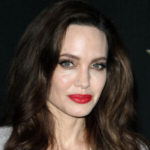 Angelina Jolie à la 21ème soirée annuelle Hollywood Film Awards à l'hôtel Beverly Hilton à Beverly Hills.