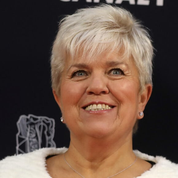 Mimie Mathy - Tournage de la série " Dix Pour Cent " lors de la 45ème cérémonie des César à la salle Pleyel à Paris, le 28 février 2020. © Dominique Jacovides/Olivier Borde/Bestimage