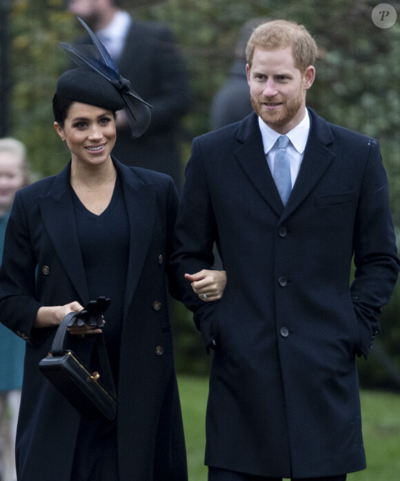 Le prince Harry, duc de Sussex et sa femme Meghan Markle, la duchesse de Sussex enceinte se rendent à la messe de Noël à l'église Sainte-Marie-Madeleine à Sandringham, le 25 décembre 2018.