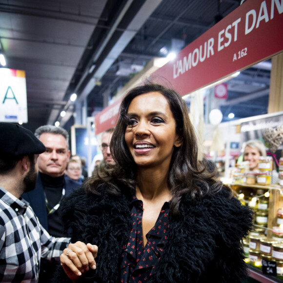 Karine Le Marchand (marraine de la CNDP (Commission nationale du débat public) et animatrice de lémission "L'amour est dans le pré") au 57ème salon International de l'Agriculture au parc des expositions de la porte de Versailles à Paris, France, le 23 février 2020. © Jean-Baptiste Autissier/Panoramic/Bestimage 