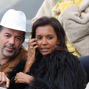 Stéphane Plaza et Karine Le Marchand - Célébrités dans les tribunes des internationaux de France de tennis de Roland Garros à Paris, France, le 8 juin 2019. © Jacovides / Moreau/Bestimage 