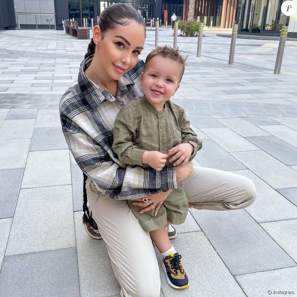 Nabilla Vergara et son fils Milann.