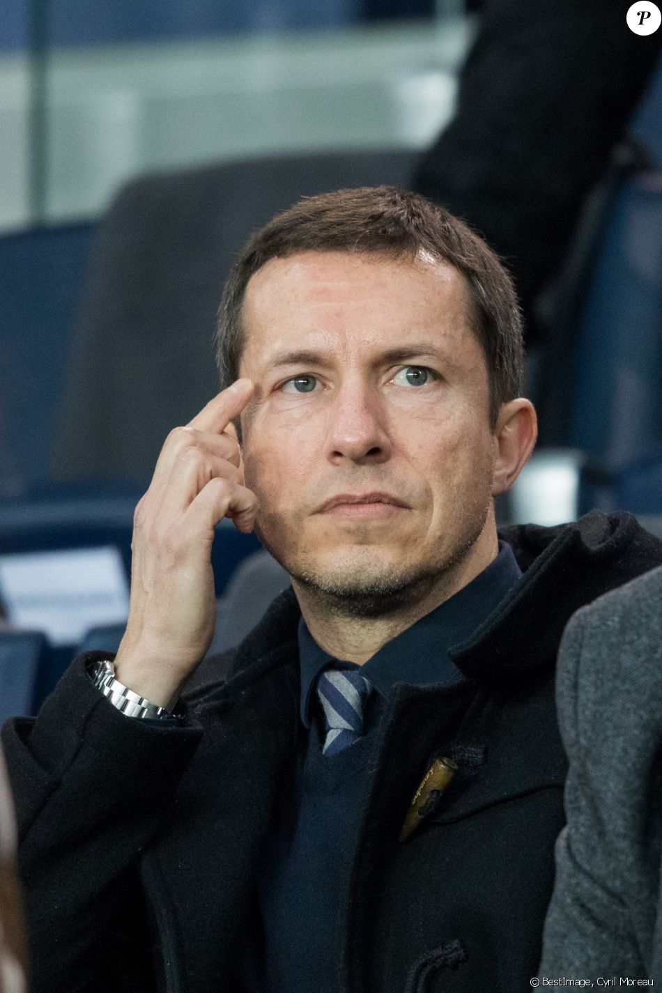 Grégoire Margotton dans les tribunes du Parc des Princes lors du match de ligue des champions de l'UEFA opposant le Paris Saint-Germain à Liverpool FC à Paris, France, le 28 novembre 2018. Le PSG a gagné 2-1. © Cyril Moreau/Bestimage