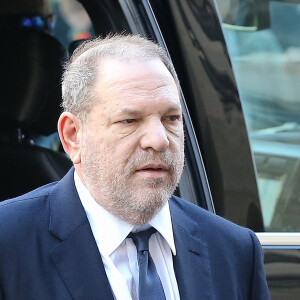 Harvey Weinstein arrive au tribunal de Manhattan et plaide non coupable des accusations de viol et d'agression sexuelle portées contre lui le 5 juin 2018.