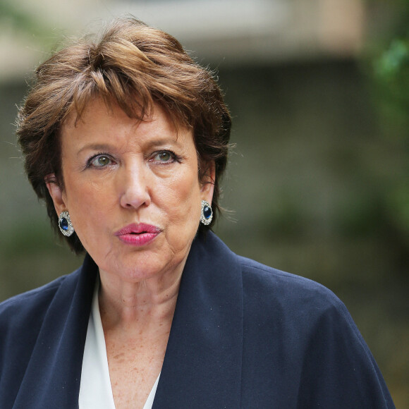 Exclusif - Roselyne Bachelot, ministre de la Culture - Conférence de presse "Culture et Jeux Olympiques et Paralympiques" et présentation du premier projet artistique de l'Olympiade culturelle de M. Satrapi au Mobilier national à Paris, le 7 juillet 2021. © Agence / Panoramic / Bestimage