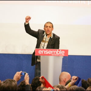 Faudel à la salle Gaveau apportant son soutient à Nicolas Sarkozy