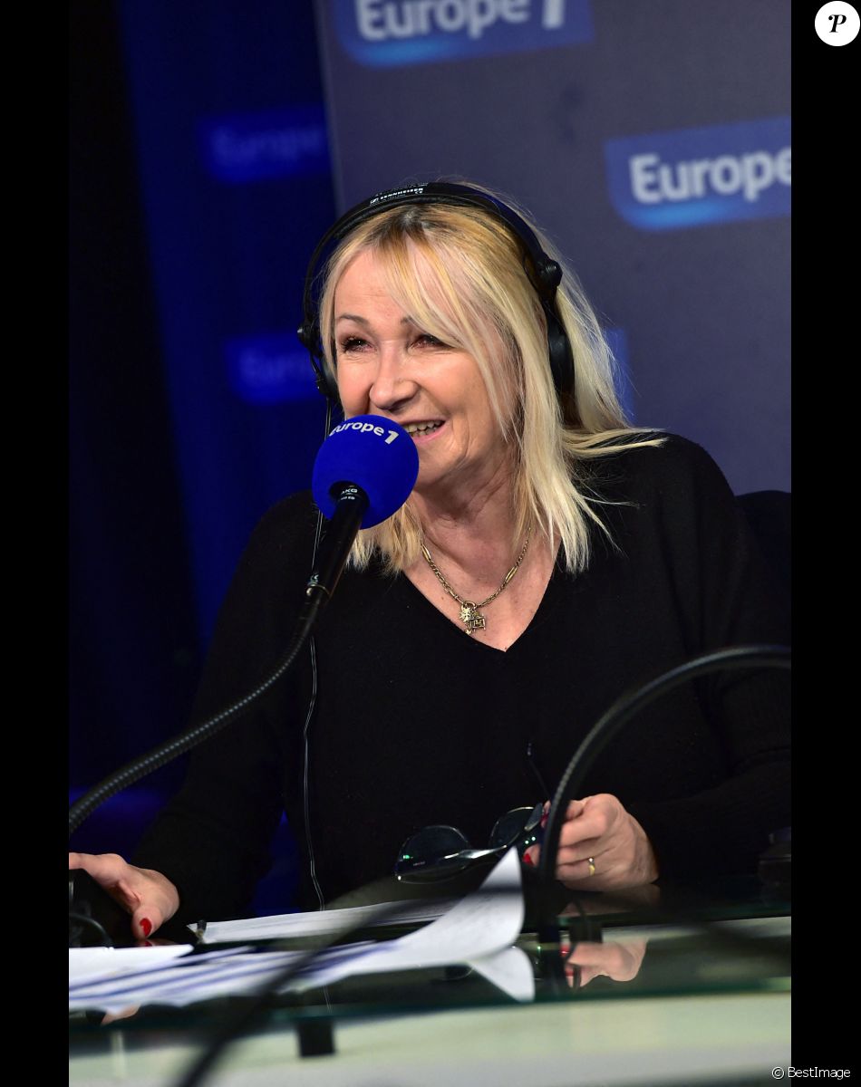 Exclusif - Julie (Julie Leclerc) - Journée spéciale du 60ème anniversaire de la radio Europe 1 à Paris le 4 février 2015.