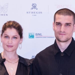 Laetitia Casta et son mari Louis Garrel au photocall du film "L'Homme Fidèle" à Rome, Italie, le 5 avril 2019. 