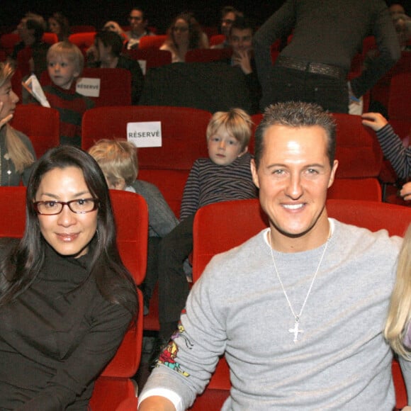 Jean Todt, Michelle Yeoh, Michael Schumacher et sa femme Corinna - Premiere du film Asterix à Paris.