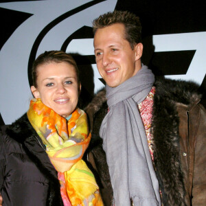 Michael Schumacher : sa famille et ses proches vont-ils enfin révéler la vérité sur son état de santé ? Ici, l'ancien pilote et sa femme Corinna à la boîte de nuit "La Suite", à Paris.