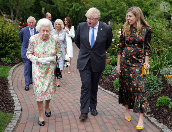 Sommet du G7 : La reine Elisabeth II d'Angleterre assiste au déjeuner avec les membres du G7 le 11 juin 2021, dont Boris Johnson et son épouse Carrie.