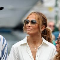Jennifer Lopez solo en Italie : son discret clin d'oeil fashion à Ben Affleck...