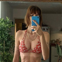 Alexandra Rosenfeld : Topless à la plage, Chloé Mortaud sous le charme