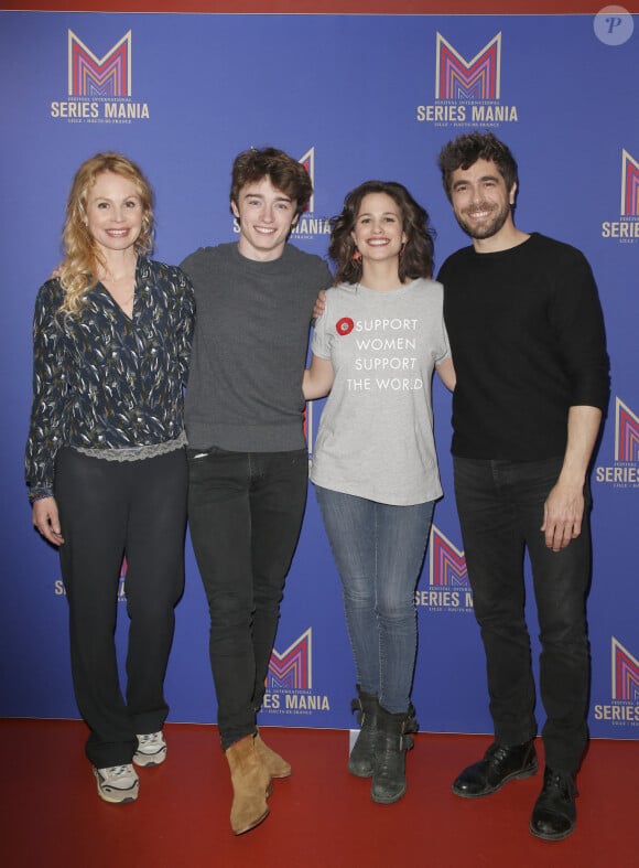 Carole Richert , Thomas Chomel , Lucie Lucas , Agustin Galiana de la série "Clem" - 10ème édition du Festival Series Mania à Lille, le 24 mars 2019. © Christophe Aubert via Bestimage