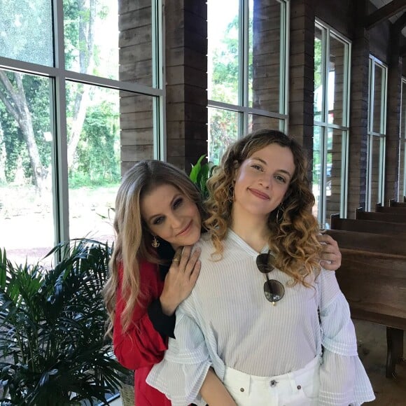 Riley Keough et sa mère Lisa-Marie Presley sur Instagram.