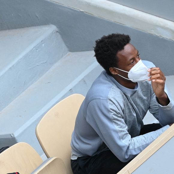 Gael Monfils assiste au match "Elina Svitolina - Ann Li", lors du tournoi des internationaux de France de Tennis de Roland-Garros 2021 à Paris, le 4 juin 2021.