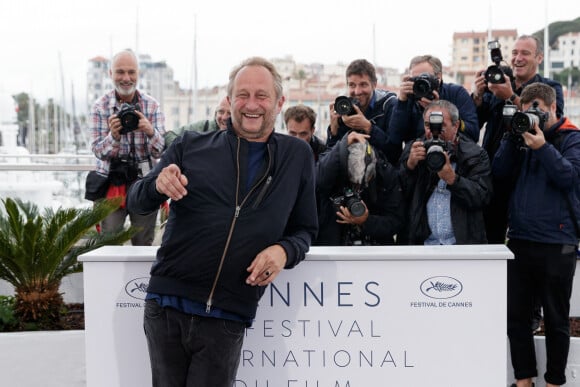 Benoît Poelvoorde lors du photocall du film "Le grand bain" au 71ème Festival International du Film de Cannes, le 13 mai 2018. © Borde / Jacovides / Moreau / Bestimage 