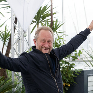 Benoît Poelvoorde lors du photocall du film "Le grand bain" au 71ème Festival International du Film de Cannes, le 13 mai 2018. © Borde / Jacovides / Moreau / Bestimage 