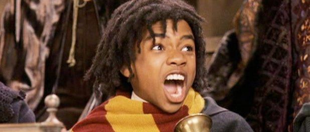 Harry Potter : La métamorphose de Lee Jordan (Luke Youngblood), devenu une bombe !