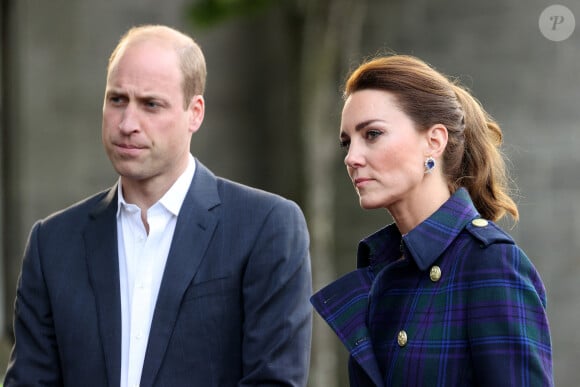 Le prince William, duc de Cambridge et Kate Catherine Middleton, duchesse de Cambridge, ont assisté à une projection du film "Cruella" dans un drive-in à Edimbourg, à l'occasion de leur tournée en Ecosse. Le 26 mai 2021 