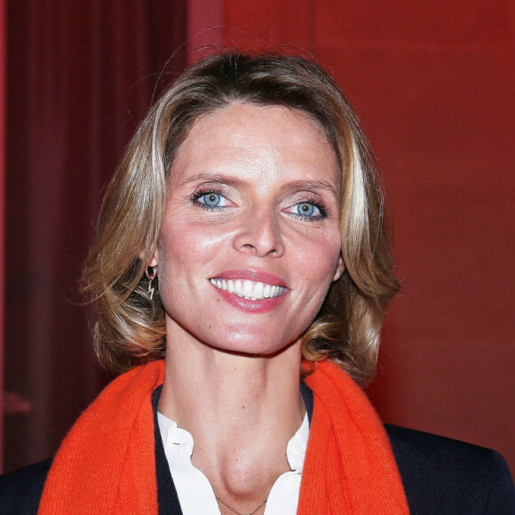 Sylvie Tellier, directrice générale de la société Miss France lors de l'illumination en orange du ministère de l'Intérieur pour symboliser la lutte contre les violences faites aux femmes le 23 novembre 2020. © Panoramic / Bestimage