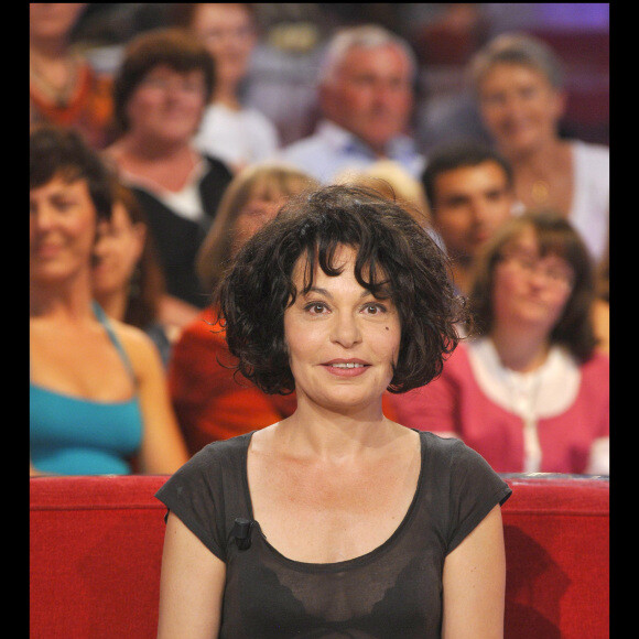 Isabelle Mergault dans "Vivement Dimanche".