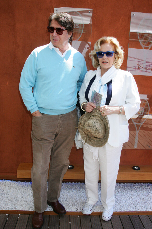 Sylvie Vartan et son mari Tony Scotti - People à Roland Garros le 1er juin 2011 