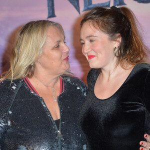 Valérie Damidot et sa fille Roxane Damidot - Projection exceptionelle de "La Reine des Neiges 2 " au Grand Rex à Paris. © Veeren Ramsamy/Bestimage