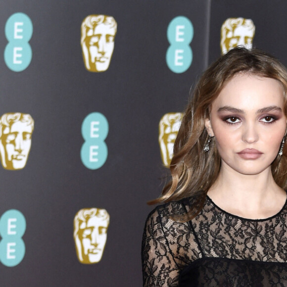 Lily-Rose Depp lors de la 73ème cérémonie des British Academy Film Awards (BAFTA) au Royal Albert Hall à Londres, Royaume Uni, le 2 février 2020. © Future-Image/Zuma Press/Bestimage