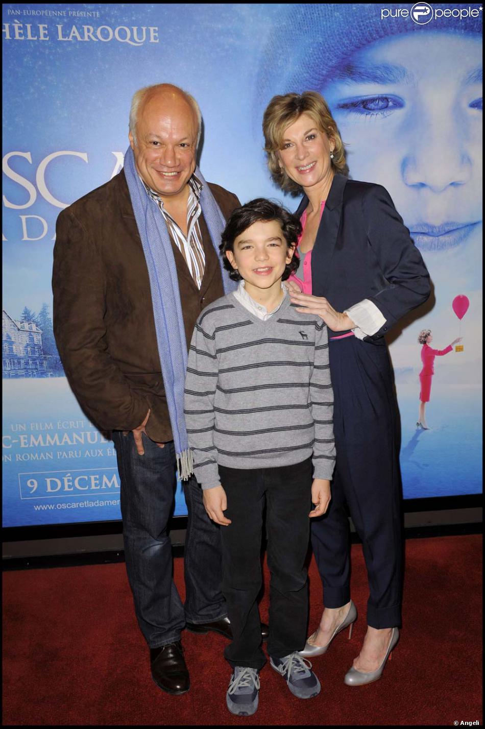 Eric Emmanuel Schmitt Michele Laroque Et Amir A L Avant Premiere D Oscar Et La Dame En Rose Purepeople