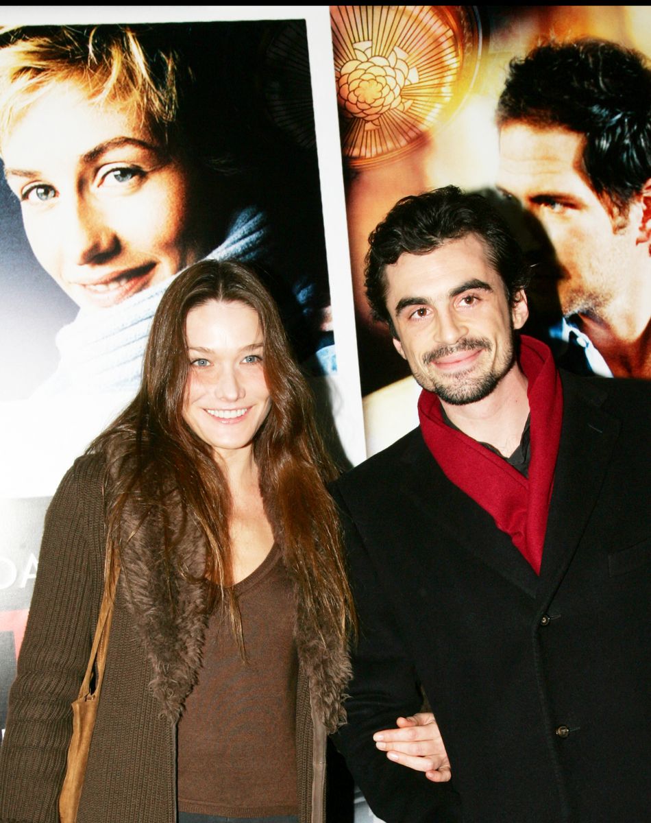 Archives - Carla Bruni et Raphaël Enthiven à l'UGC Normandie de Paris.
