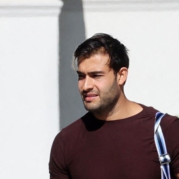 Exclusif - Sam Asghari arrive pour une séance photo à Los Angeles, Californie, Etats-Unis, le 2 août 2021. 