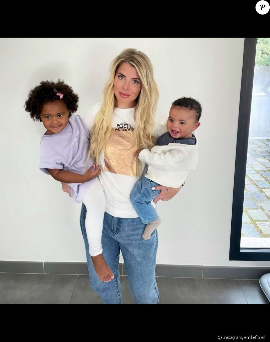 Emilie Fiorelli évoque son quotidien de maman solo avec ses deux enfants, Louna et Farrell - Instagram