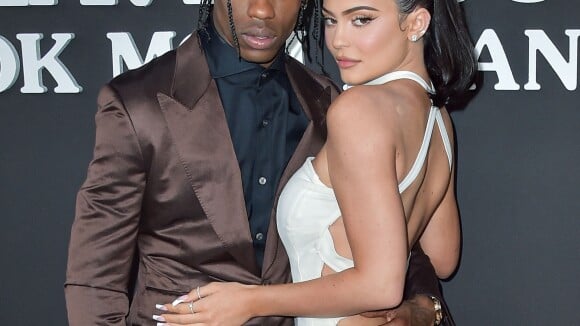 Kylie Jenner enceinte et trompée par Travis Scott ? Dita Istrefi révèle avoir des preuves de son infidélité...