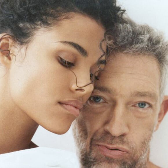 Vincent Cassel et sa femme Tina Kunakey dans la nouvelle campagne de The Kooples