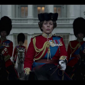 Nouvel extrait de la série The Crown (Netflix), saison 4, avec Olivia Coleman dans le rôle de la reine Elizabeth II.