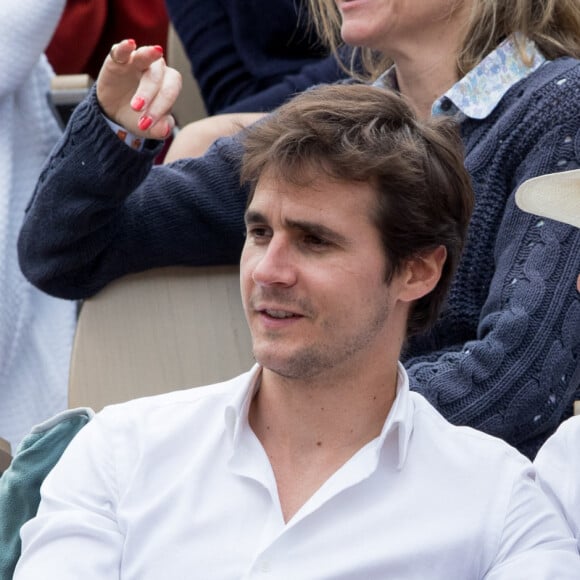 Anouchka Delon et son compagnon Julien Dereims - Célébrités dans les tribunes des internationaux de France de tennis de Roland Garros à Paris, France, le 8 juin 2019. © Jacovides / Moreau/Bestimage